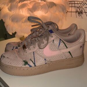 Nike Wmns Air Force 1 '07 LX 'Particle Beige'